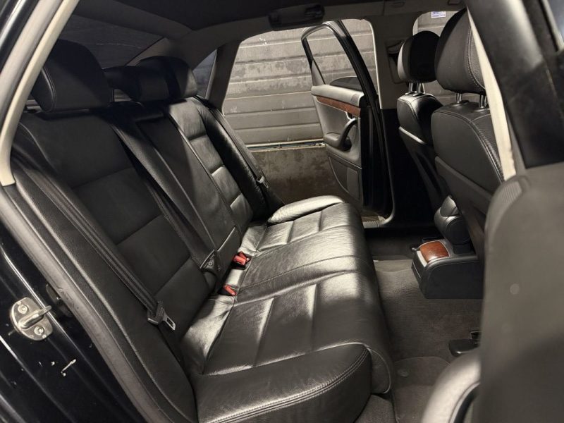 AUDI A4 II AMBITION LUXE 2.0 TDI 140 Cv BOITE AUTOMATIQUE / INTERIEUR CUIR ECRAN GPS