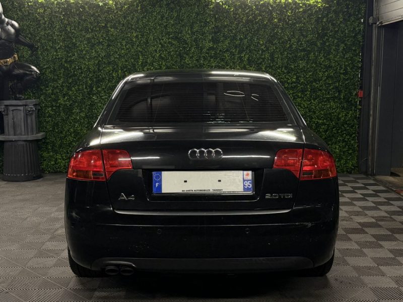 AUDI A4 II AMBITION LUXE 2.0 TDI 140 Cv BOITE AUTOMATIQUE / INTERIEUR CUIR ECRAN GPS
