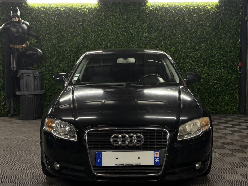 AUDI A4 II AMBITION LUXE 2.0 TDI 140 Cv BOITE AUTOMATIQUE / INTERIEUR CUIR ECRAN GPS
