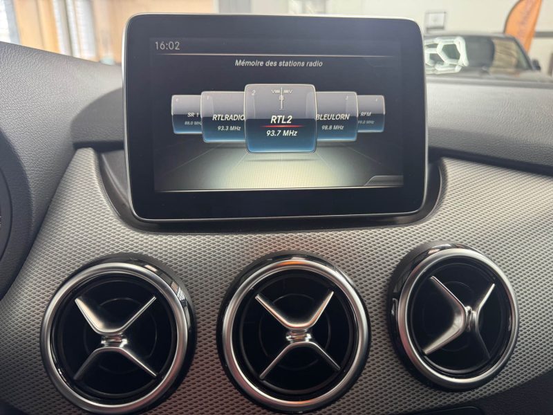 MERCEDES CLASSE B PHASE 2 180 1.6 122ch FASCINATION 1ERE MAIN GARANTIE 12 MOIS HISTORIQUE COMPLET