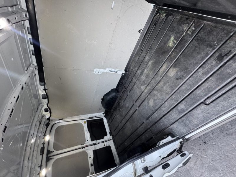 FORD TRANSIT T350 L2H2 2.2 TDCI 155 AMBIENTE 2013 TTC