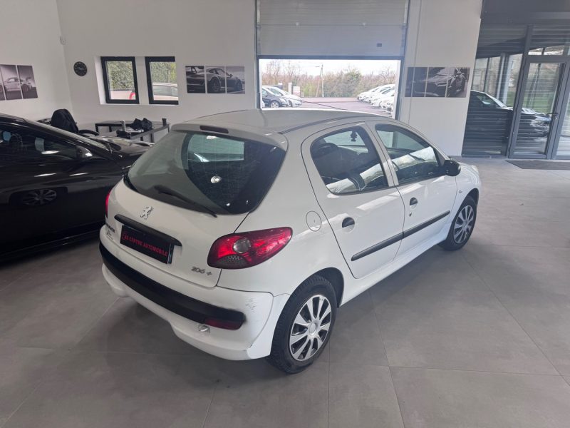 PEUGEOT 206 PLUS 206 + 1.4i 75cv 5 Portes / DISTRIBUTION NEUF