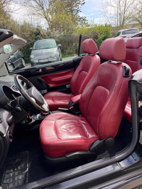 🧼 Volkswagen NEW BEETLE Cabriolet 1.9 TDI 105 cv Carat – Propre & Soignée