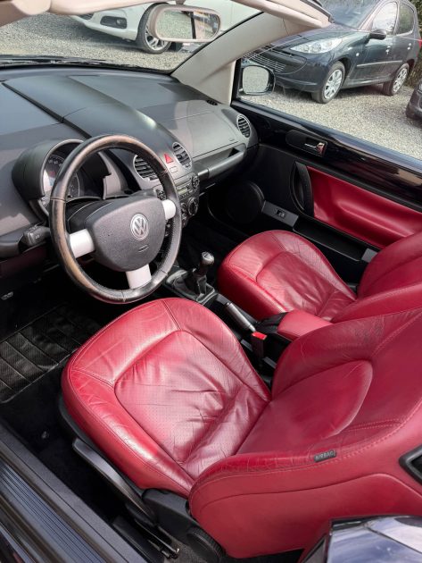 🧼 Volkswagen NEW BEETLE Cabriolet 1.9 TDI 105 cv Carat – Propre & Soignée