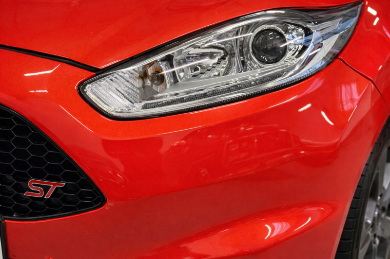 Ford Fiesta ST 1.6 182 Pack Performance | Orange Molten |  Suivi Complet | 3430E d’option