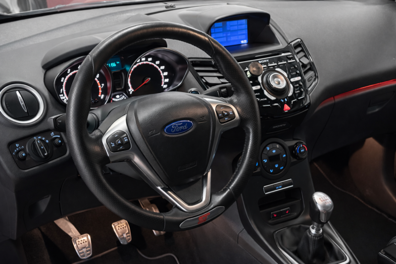 Ford Fiesta ST 1.6 182 Pack Performance | Orange Molten |  Suivi Complet | 3430E d’option