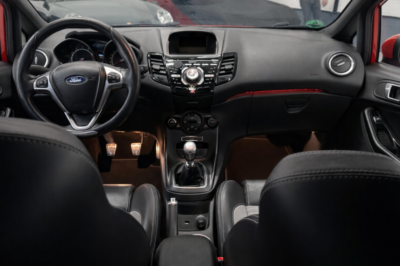 Ford Fiesta ST 1.6 182 Pack Performance | Orange Molten |  Suivi Complet | 3430E d’option