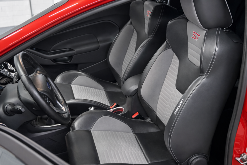 Ford Fiesta ST 1.6 182 Pack Performance | Orange Molten |  Suivi Complet | 3430E d’option