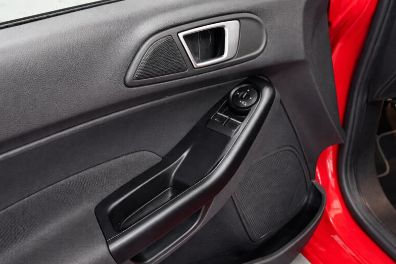 Ford Fiesta ST 1.6 182 Pack Performance | Orange Molten |  Suivi Complet | 3430E d’option