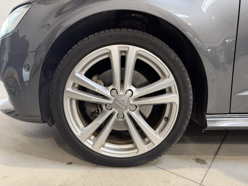 AUDI A3 1.4 TFSI 204CH E-TRON S-LINE S TRONIC 6 / FRANÇAISE / VIRTUAL 