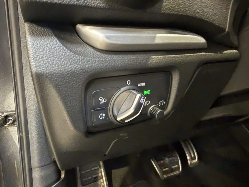 AUDI A3 1.4 TFSI 204CH E-TRON S-LINE S TRONIC 6 / FRANÇAISE / VIRTUAL 