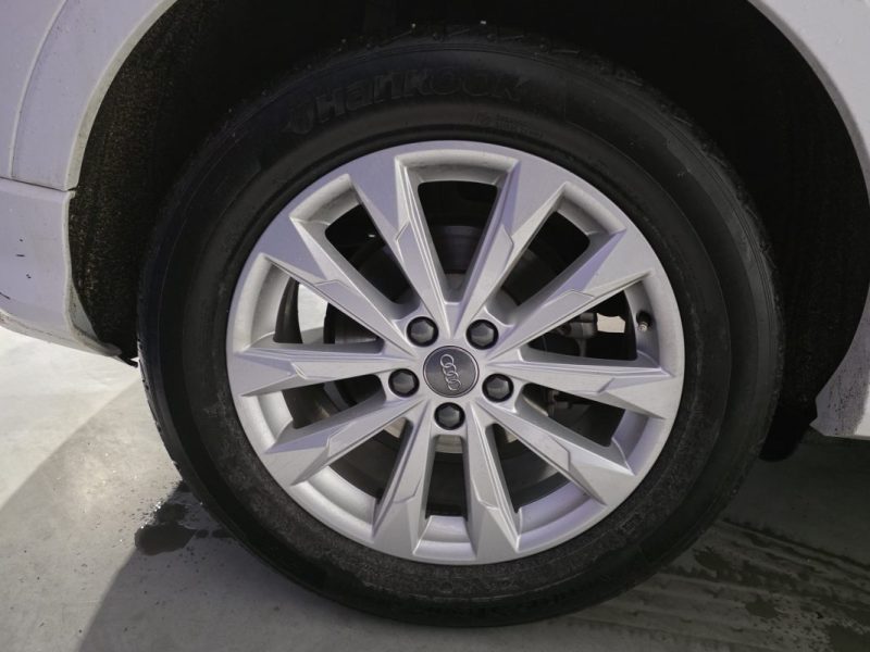 AUDI Q3 35 2.0TDI 150ch S tronic 7 DESIGN LUXE / SUIVI COMPLET