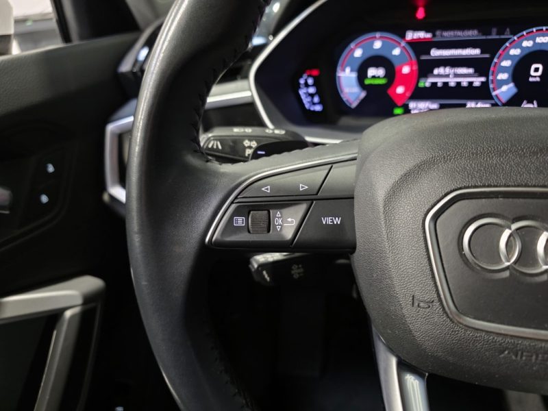 AUDI Q3 35 2.0TDI 150ch S tronic 7 DESIGN LUXE / SUIVI COMPLET