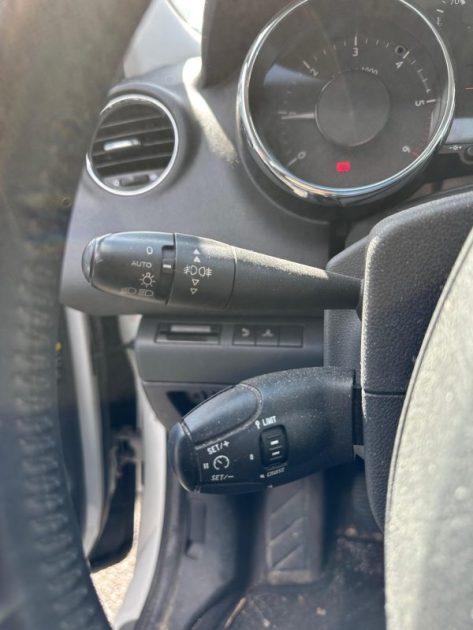 PEUGEOT 3008 1.6 HDI 16V 110 FELINE Garantie