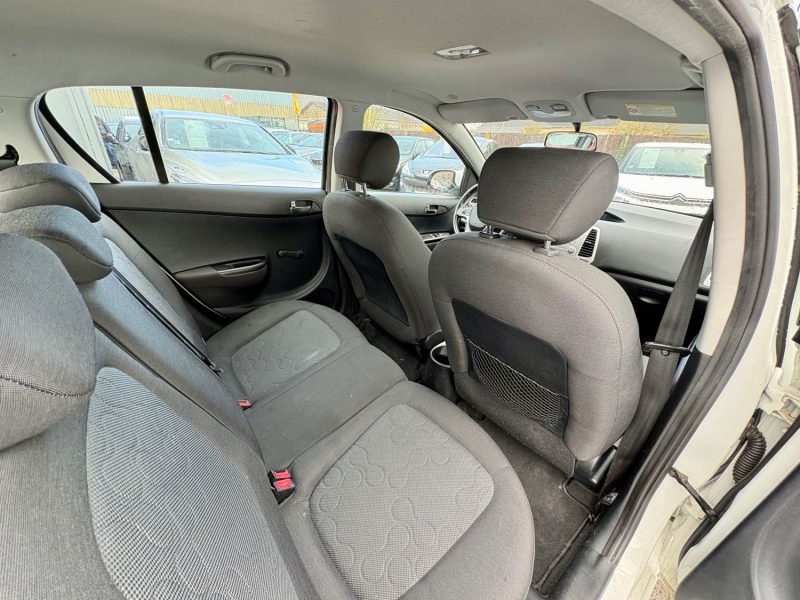 HYUNDAI I20 1.4 CRDI 75 2011