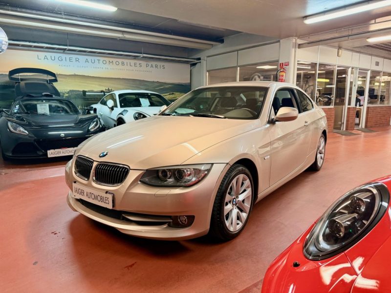 B.M.W. SERIE 3 Coupé 3.0 325I 