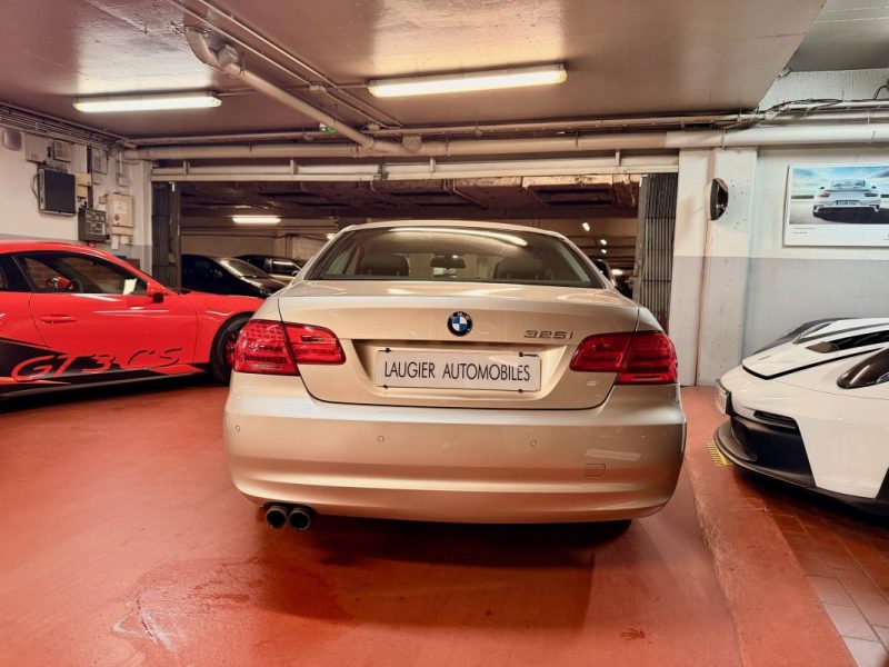B.M.W. SERIE 3 Coupé 3.0 325I 