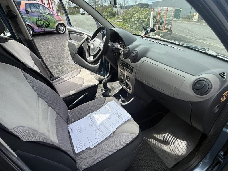 DACIA SANDERO 1.4 MPI 75 2008