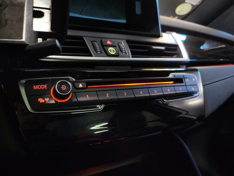 BMW SERIE 2 GRAND TOURER 220dA 190cv LUXURY / TOIT OUVRANT + SIEGES ET HAYON ELECTRIQUE + CAMERA / 