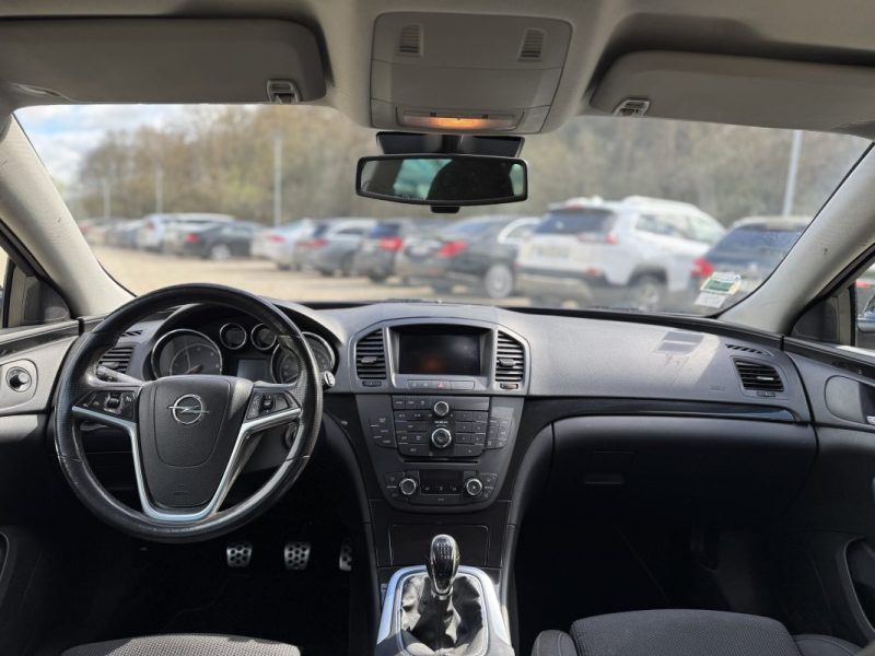 OPEL INSIGNIA ST 2.0 CDTI 160 COSMO 2009