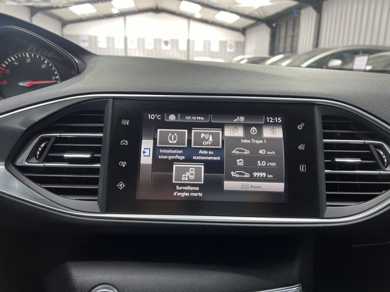 Peugeot 308 II 1.6 BlueHDI 100ch Allure S&S | Distribution ok | Park assist | Radars AV+AR