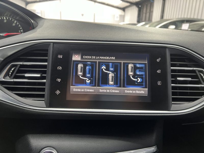 Peugeot 308 II 1.6 BlueHDI 100ch Allure S&S | Distribution ok | Park assist | Radars AV+AR