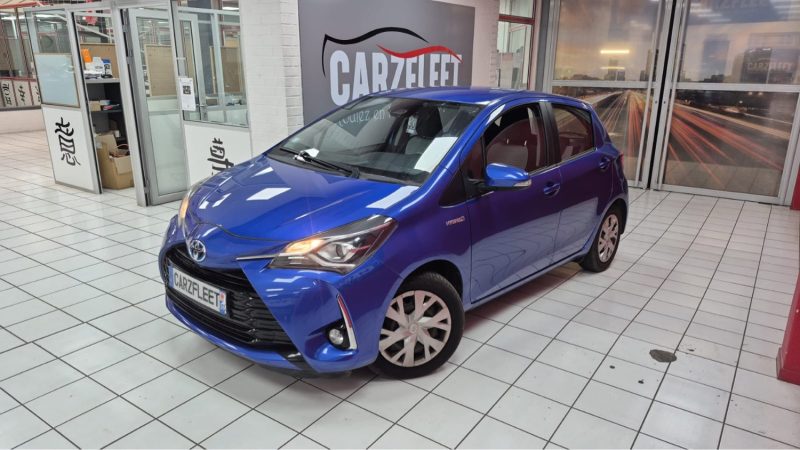 TOYOTA YARIS HYBRIDE 100cv FRANCE BUSINESS/1 ERE MAIN