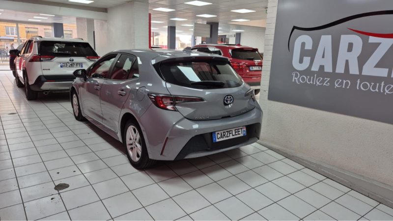 TOYOTA COROLLA BERLINE 122cv DYNAMIC BUSINESS/1 ERE MAIN/TVA RECUPERABLE