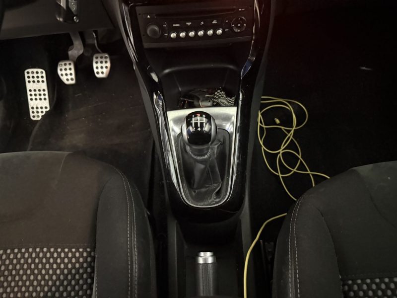 CITROEN DS3 SO CHIC 1.6 VTI 120ch - MOTEUR A CHAINE - SUIVI D'ENTRETIEN - 200.000KM - 2011