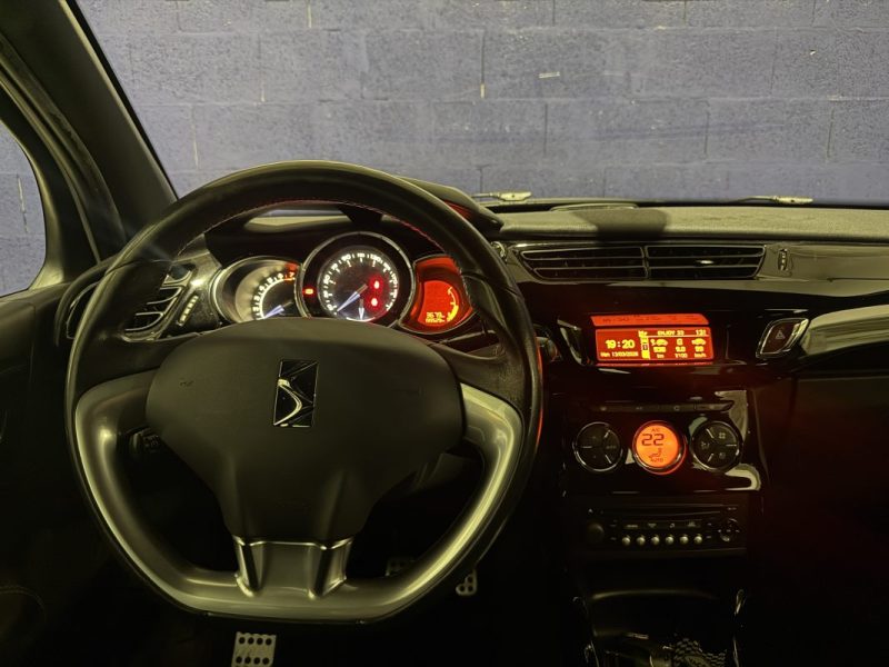 CITROEN DS3 SO CHIC 1.6 VTI 120ch - MOTEUR A CHAINE - SUIVI D'ENTRETIEN - 200.000KM - 2011