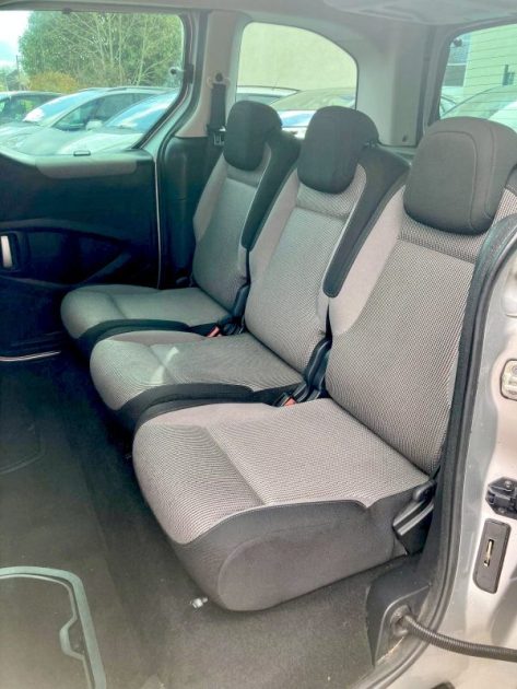 PEUGEOT PARTNER II Tepee 1.6L HDi 90cv ZENITH / Révisée&Garantie 