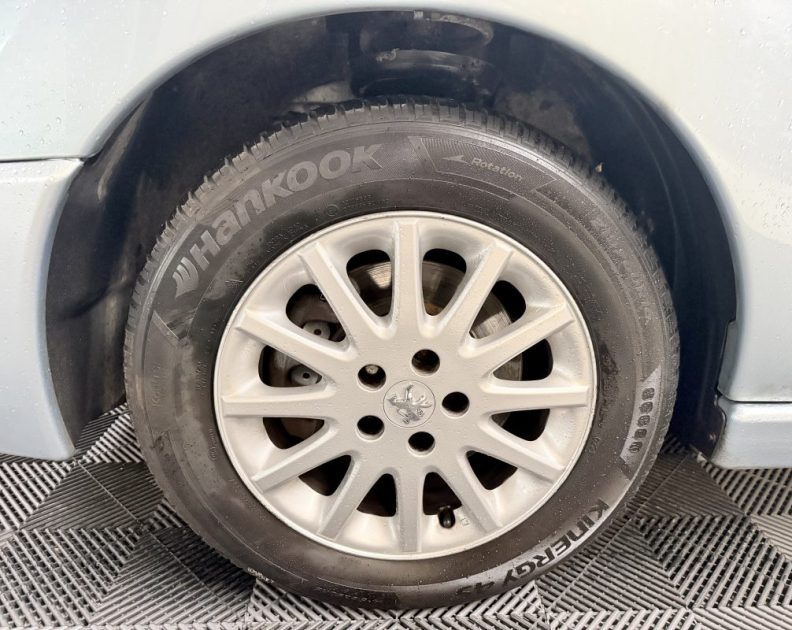 PEUGEOT EXPERT TEPEE LONG 2.0 HDI 120 CONFORT 8PLACES REGULATEUR/ CLIM