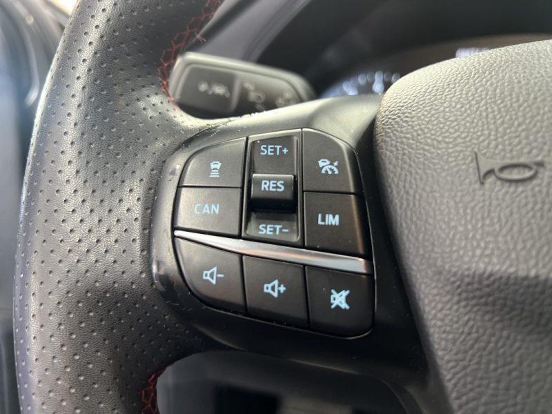 Ford Focus IV 1.0 Flexfuel mHEV ST-Line | Affichage tête-haute | Park Assist | Caméra de recul