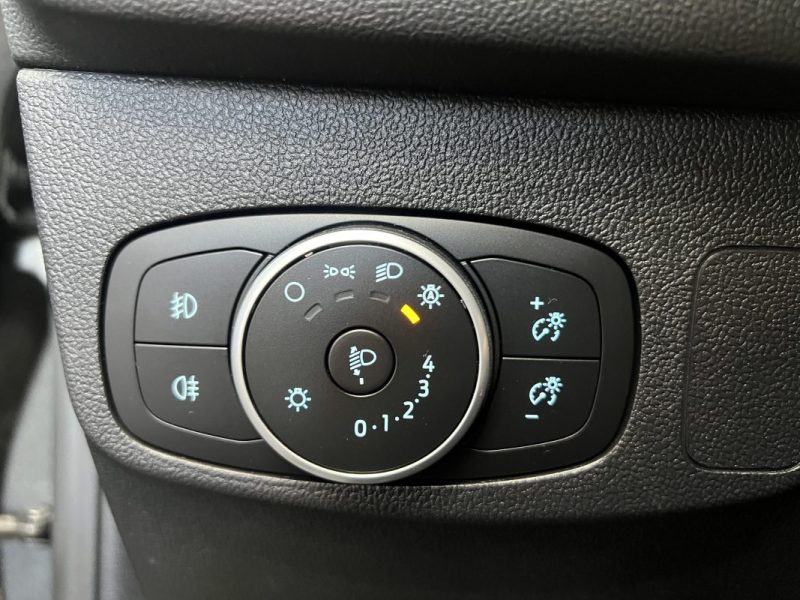 Ford Focus IV 1.0 Flexfuel mHEV ST-Line | Affichage tête-haute | Park Assist | Caméra de recul