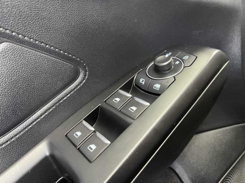 Ford Focus IV 1.0 Flexfuel mHEV ST-Line | Affichage tête-haute | Park Assist | Caméra de recul