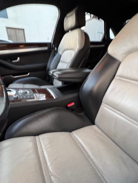 AUDI A8 3.0 V6 TDI QUATTRO 233 TIPTRONIC 