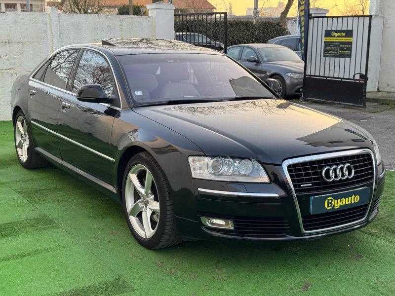 AUDI A8 3.0 V6 TDI QUATTRO 233 TIPTRONIC 