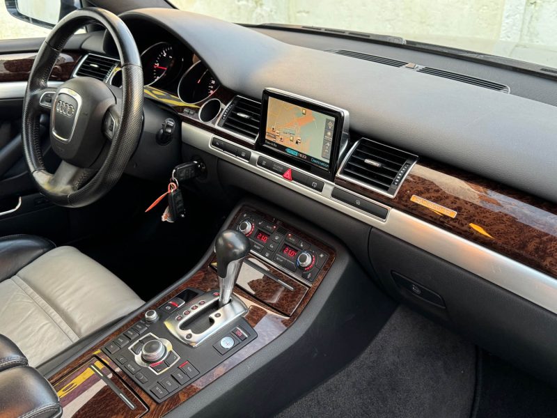 AUDI A8 3.0 V6 TDI QUATTRO 233 TIPTRONIC 