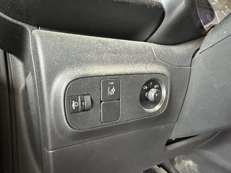 CITROEN C3 1.2I 82 CH BVM FEEL /ENTRETIEN 100% CITROEN / CAR PLAY / 2017