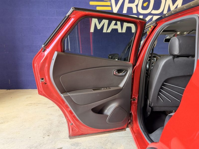 RENAULT CAPTUR - INTENS - AUTOMATIQUE - 1.3L TCe - 150 ch - CARPLAY - CAMERA DE RECUL 