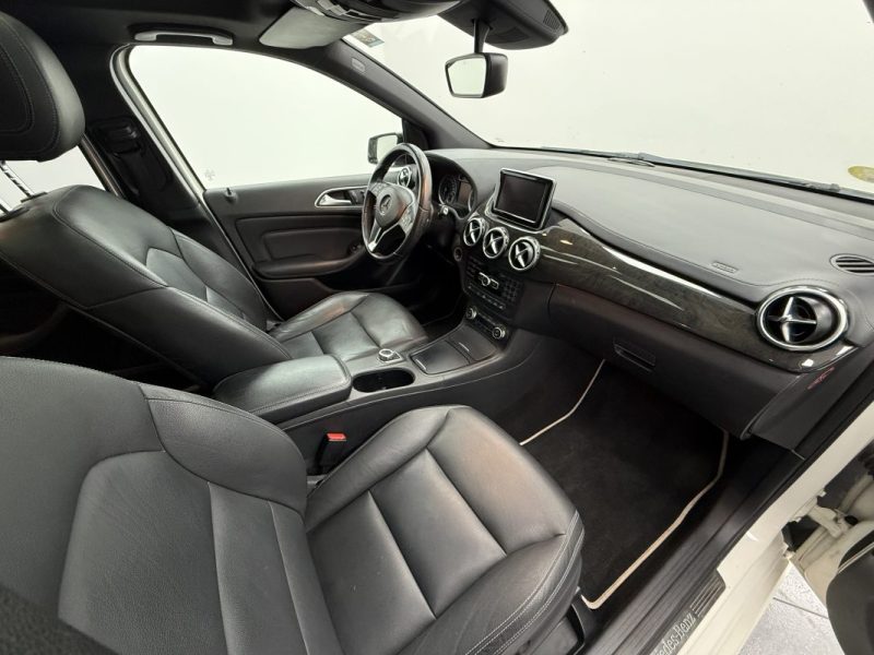 MERCEDES-BENZ CLASSE B 220 CDI 170CV BVA GARANTIE 12 MOIS