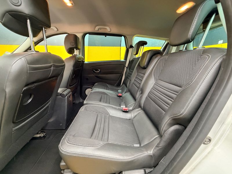 RENAULT GRAND SCENIC III 1.2 TCE 130CH ENERGY BOSE EURO6 7 PLACES  