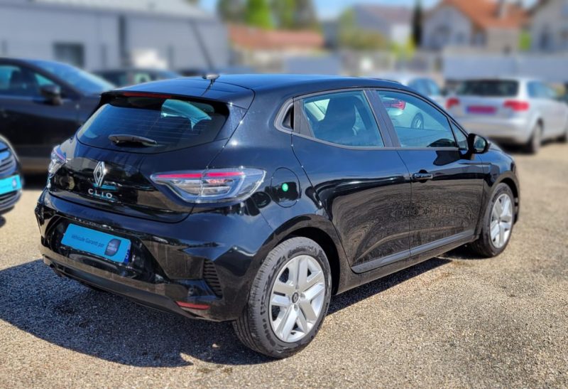 IDEAL EXPORT ALGERIE 13500€HT : RENAULT CLIO 1.0 TCE 90CH EVOLUTION 2024