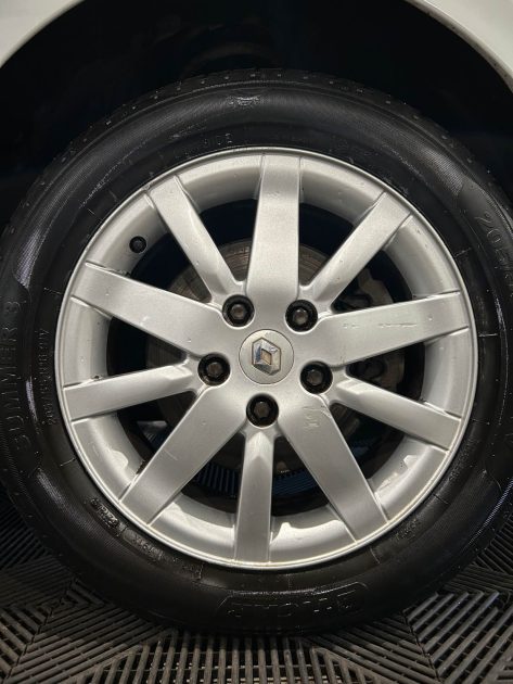 RENAULT MEGANE 3  1.5 DCI 110CH