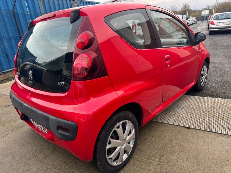PEUGEOT 107  1.0I 70CV