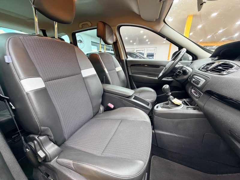 RENAULT SCENICIII 1.2 TCE 130CH ENERGY ZEN 2015 2015