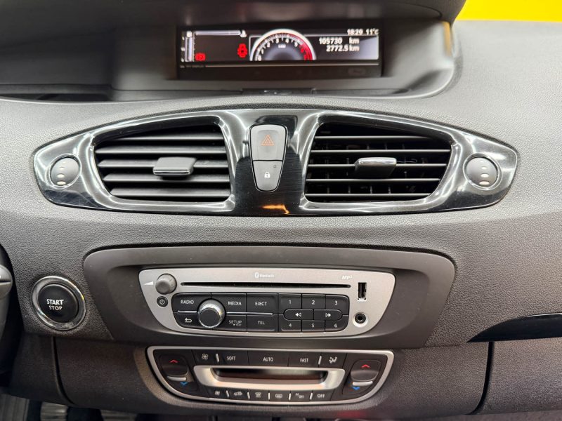 RENAULT SCENICIII 1.2 TCE 130CH ENERGY ZEN 2015 2015