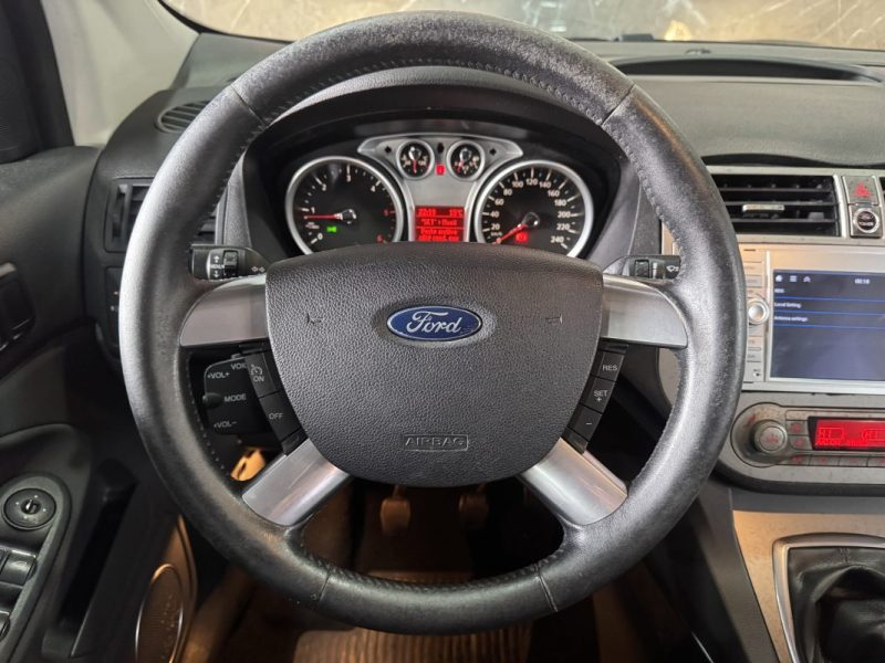FORD KUGA 2.0 TDCI 140 TREND 2010