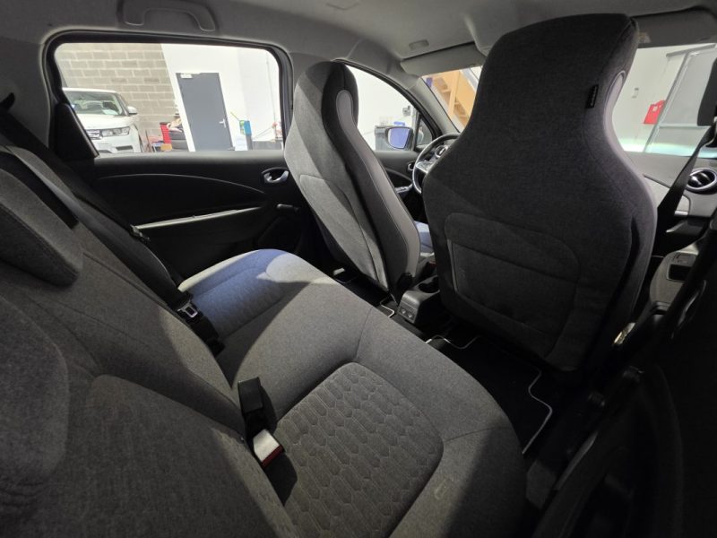 RENAULT ZOE Zen R110 / SOH 85% / SUIVI RENAULT