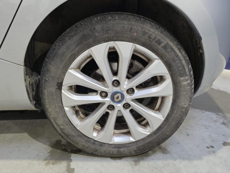 RENAULT ZOE Zen R110 / SOH 85% / SUIVI RENAULT